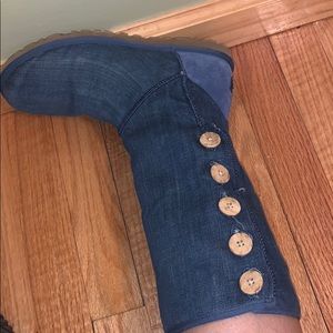 Denim uggs authentic!